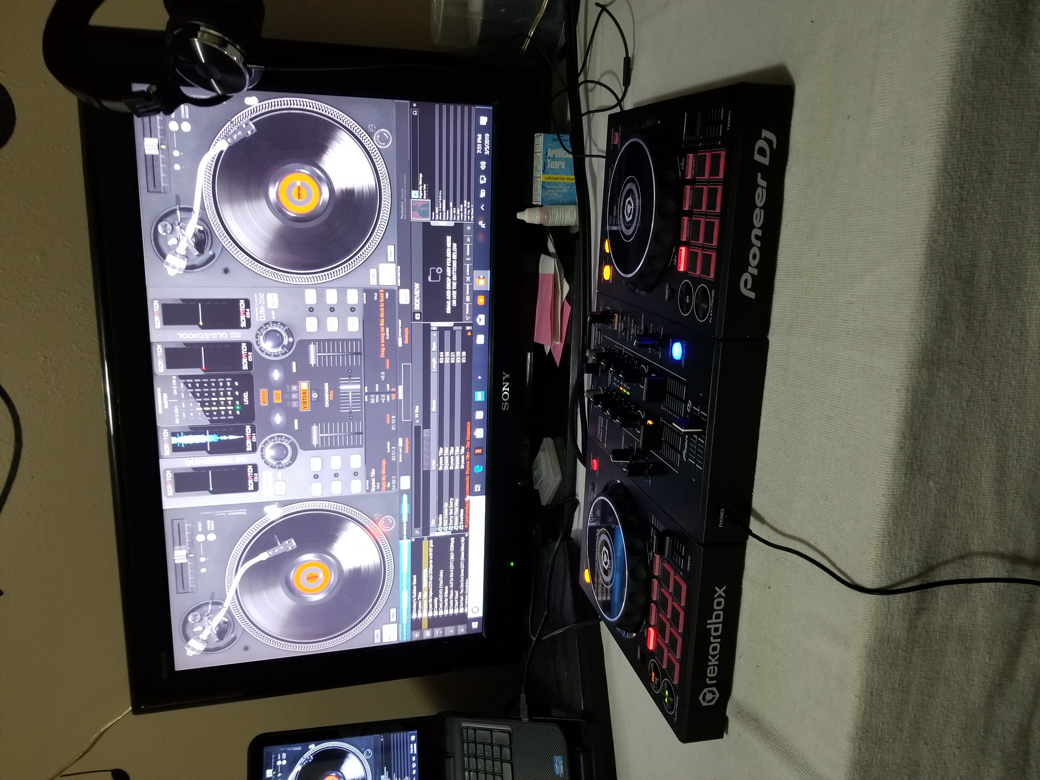 DJ BIST
