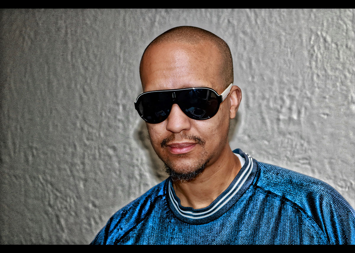 dj_r3tro_513