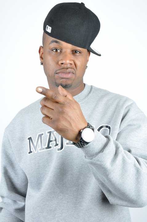 Pose (Dirty) (Nervedjs.com)