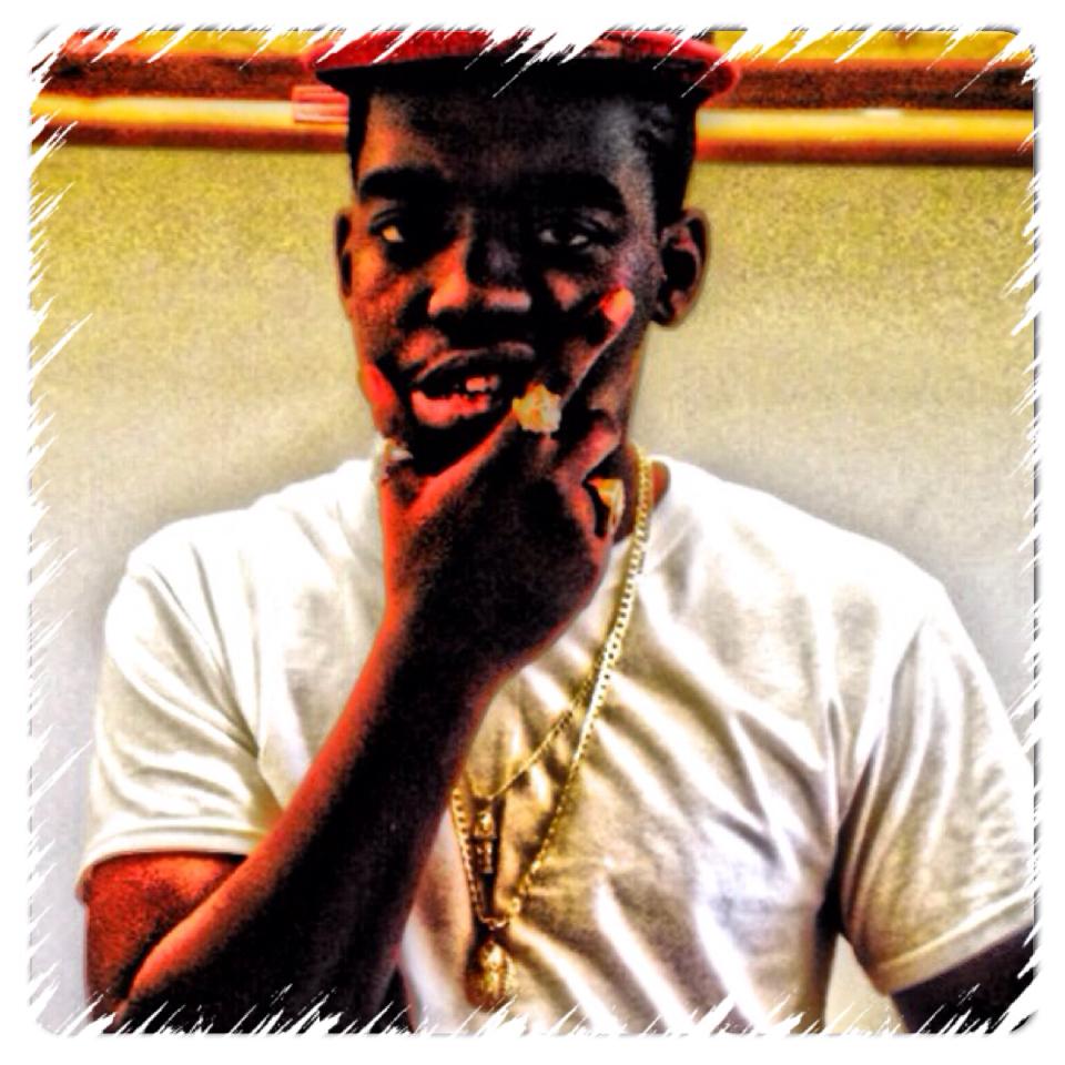 82 BARS FREESTYLE (Hosted by @DjLouieV)
