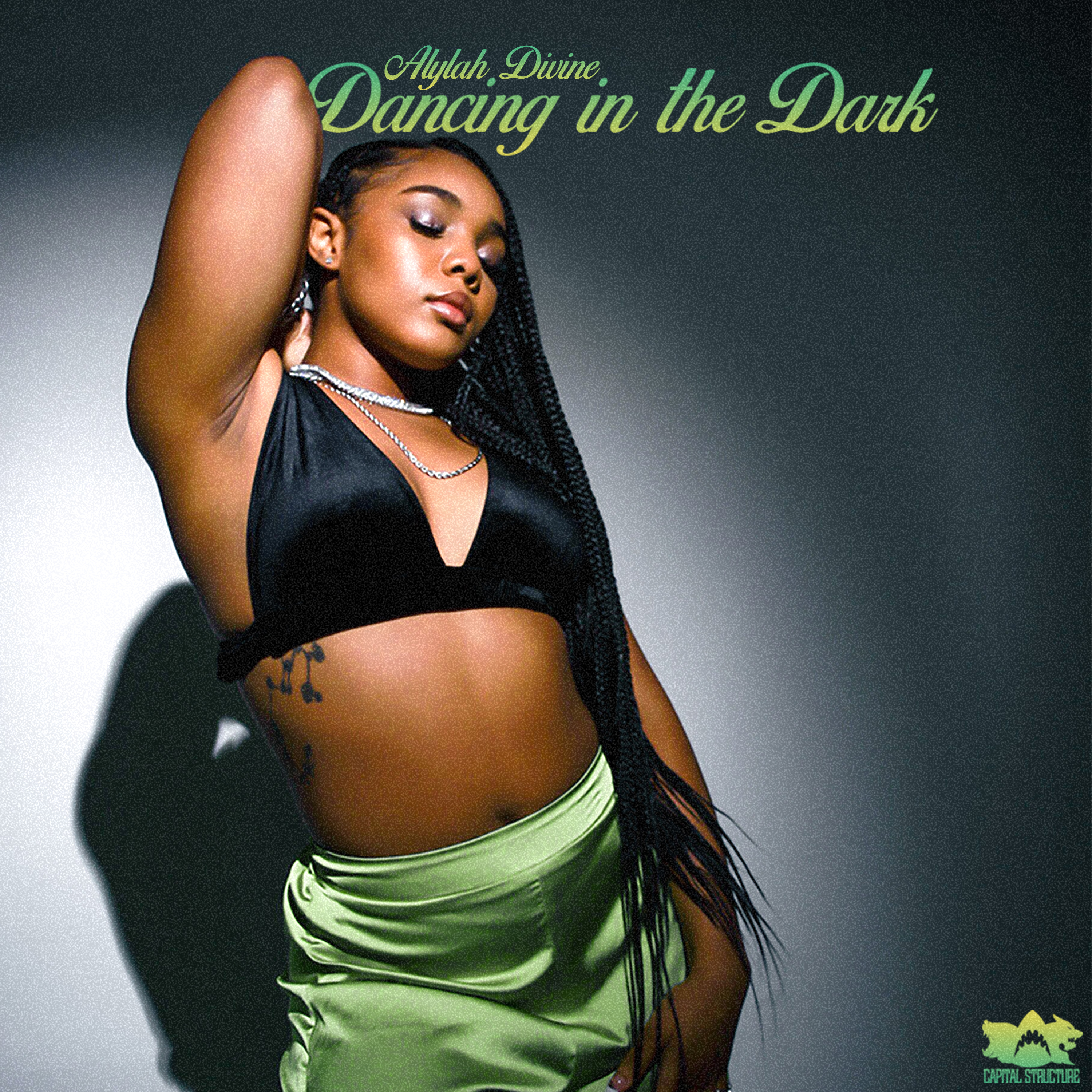 Alylah Divine - Dancin In The Dark